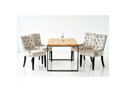 Mesa de comedor rectangular marrón con 6 sillas Chesterfield blancas modernas.