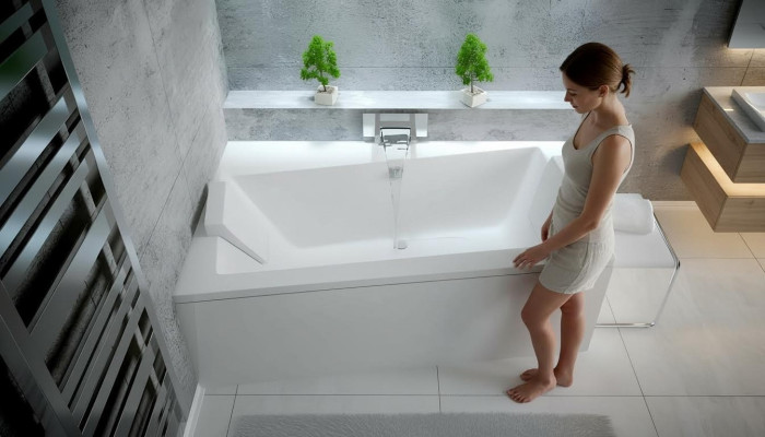 Lujo y confort. Nuevo sofá esquinero en forma de L con un diseño contemporáneo.