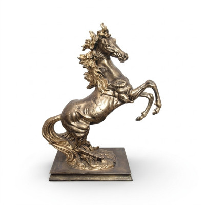 Escultura abstracta de cobre colorida de Pegaso. Decora estatuas de caballos.