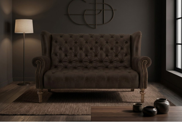 Sofá Chesterfield negro. Tres plazas moderno y elegante.
