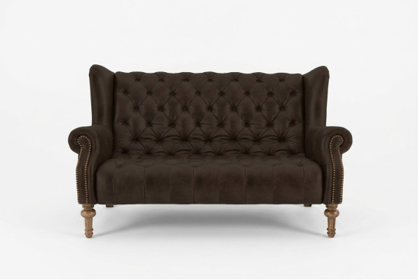 Sofá Chesterfield negro. Tres plazas moderno y elegante.