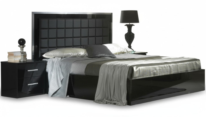 Conjunto de 3 piezas de muebles para dormitorio: cama de hotel + 2 mesitas de noche en alto brillo, camas italianas.