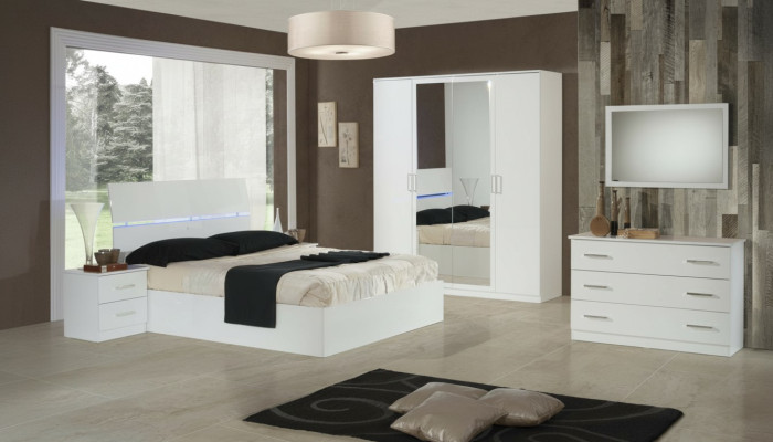 Diseño de dormitorio de 6 piezas. Conjunto completo con cama, mesita de noche, cómoda, espejo de madera.