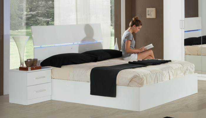 Mesita de noche de madera, mesitas, mesa, consolas, noche, estilo moderno, nuevo.