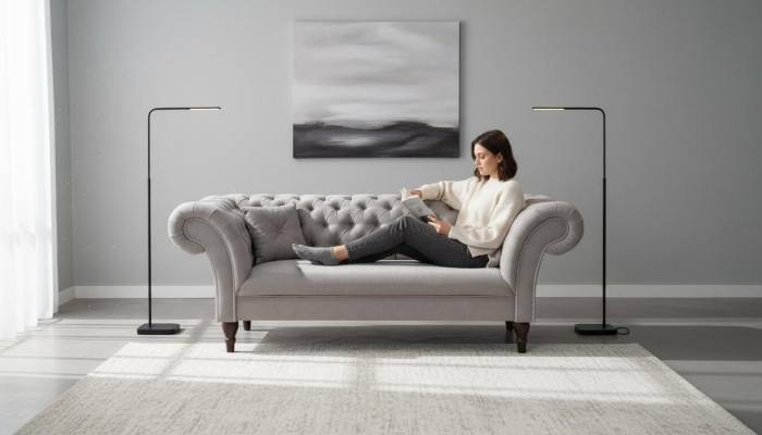 Sofá Chesterfield de tres plazas tapizado Kunstleder