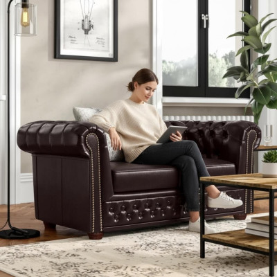 Sofá de diseño 2 plazas Chesterfield tapizado de cuero textil nuevo.