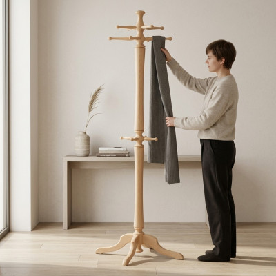 Perchero de madera moderno con perchas para ropa de 186 cm.