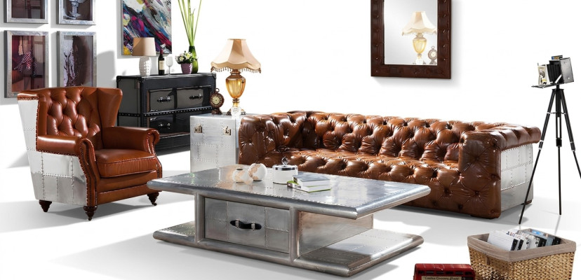 Sofá de cuero de 3 plazas estilo vintage, mueble de cuero de aluminio para tres personas.