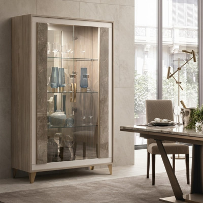 Vitrina de lujo con escaparate de cristal estilo moderno de muebles italianos