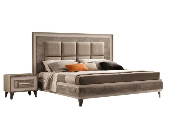Dormitorio 3 piezas. Conjunto Cama 2x Mesita de noche Consola Camas Hotel arredoclassic
