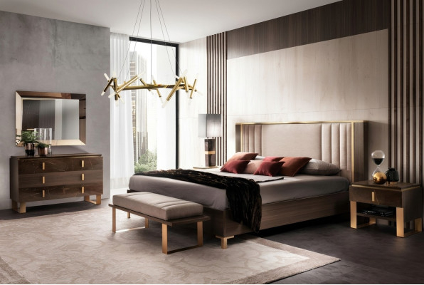 Juego de dormitorio de lujo Cama 2x Mesita de noche Diseño clásico Muebles de cama de 3 piezas