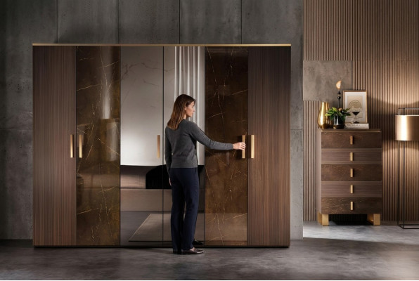 Armario de ropa de lujo Armarios de ropa Muebles de alta calidad de diseñador Hogar Madera Nuevo