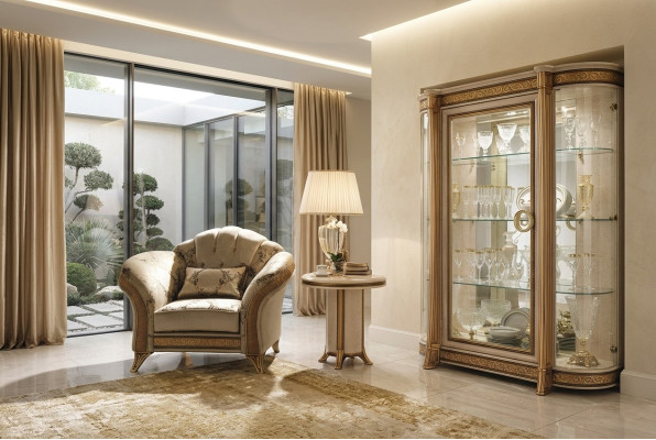 Sillón de lujo para sala de estar, hotel, tapizado clásico de un solo asiento beige arredoclassic.