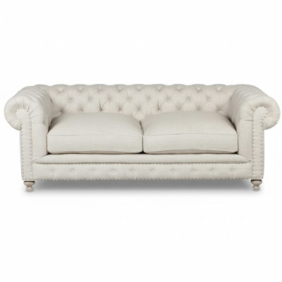 Sofá de lujo Chesterfield de 3 plazas en blanco.