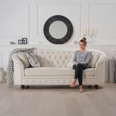Sofá real beige - Muebles de diseño de lujo Chesterfield tapizado.