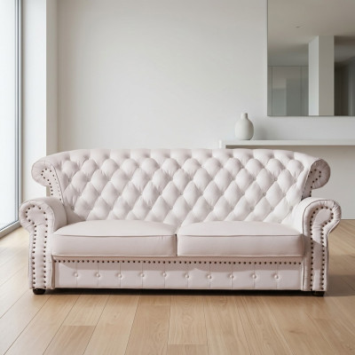 Sofá Chesterfield de tres plazas blanco con respaldo alto, hecho a mano en cuero.