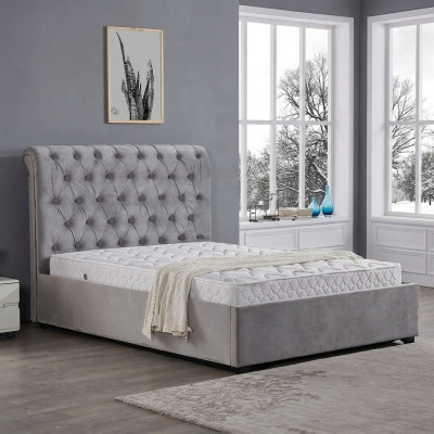 Dormitorio gris real cama tapizada camas diseño Chesterfield textil