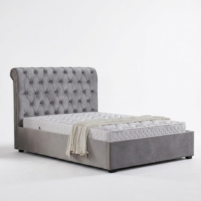 Dormitorio gris real cama tapizada camas diseño Chesterfield textil