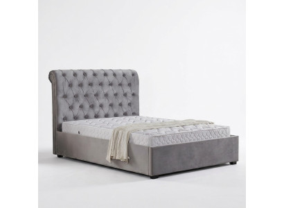 Dormitorio gris real cama tapizada camas diseño Chesterfield textil