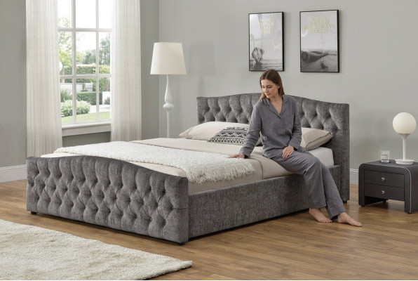 Cama Chesterfield diseño dormitorio camas inglesas 180x200 textil tapizado