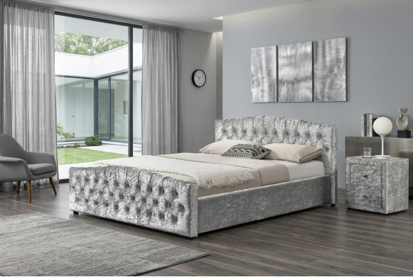 Moderna cama doble de lujo Chesterfield gris, diseñada para dormitorios.