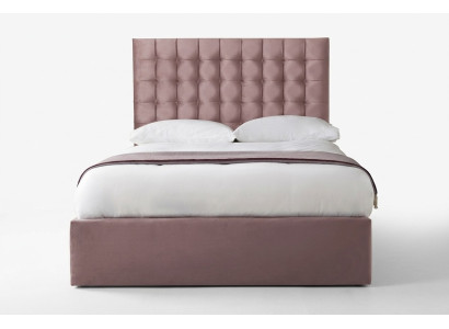 Cama Chesterfield doble de diseñador rosa, cama de dormitorio de diseñador.