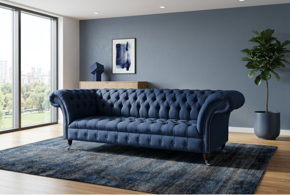 Texto Chesterfield de tela azul de 4 plazas, sofá tapizado de diseñador.