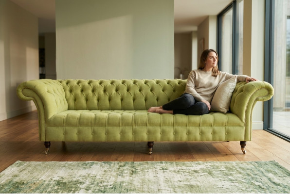 Sofá clásico Chesterfield de 4 plazas Sofás de cuero verde Diseño de tapicería