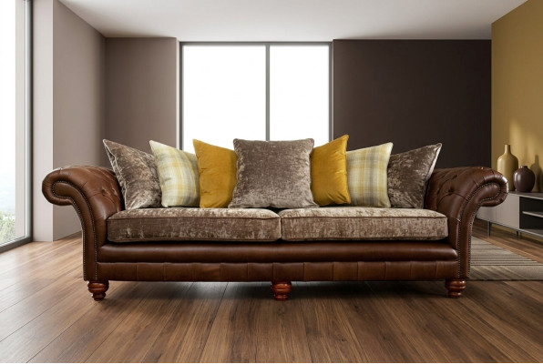 Sofá Chesterfield clásico de 4 plazas Sofás Sofás de cuero marrón de diseño.