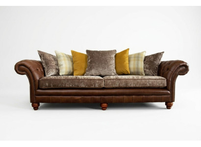 Sofá Chesterfield clásico de 4 plazas Sofás Sofás de cuero marrón de diseño.