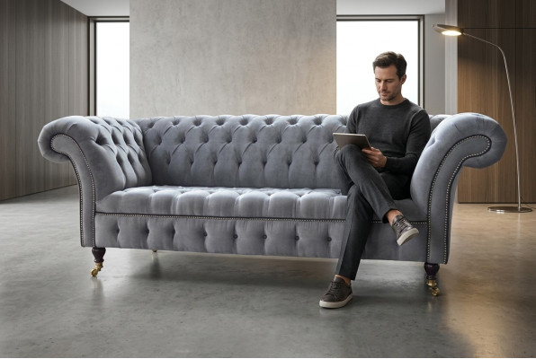 Sofá de lujo Chesterfield gris elegante de 3 plazas para sala de estar.