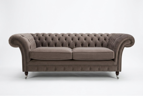 Lujo Chesterfield de tres plazas Chesterfield en color beige para sala de estar, sofá de diseño de tres plazas.