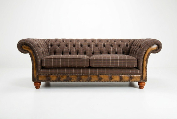Sofá clásico Chesterfield de 3 plazas, diseño de sofás, sofás tapizados de cuero marrón.
