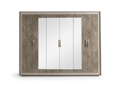 Clásico armario de estilo antiguo Armario de madera Guardarropa Dormitorio Nuevo