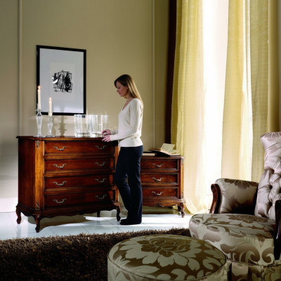 Diseño de muebles de estilo barroco, gran cómoda marrón de lujo, muebles italianos nuevos.