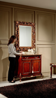 Muebles italianos de madera de 2 piezas. Estilo de muebles barrocos de lujo con cómoda y espejo.