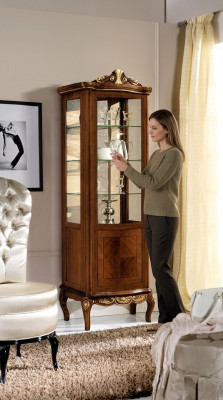 Muebles clásicos de madera marrón Vitrina Elegante armario vitrina de lujo Muebles italianos