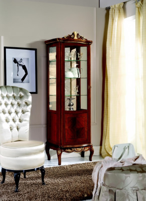 Muebles clásicos de madera marrón Vitrina Elegante armario vitrina de lujo Muebles italianos