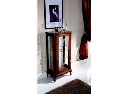 Diseño de muebles italiano, vitrina marrón de madera de lujo, armarios clásicos.