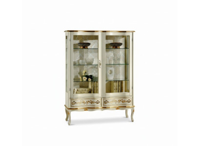 Diseño de gabinetes de madera, vitrinas, armarios Muebles de lujo italianos Estilo barroco.