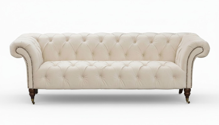Beige Chesterfield de tres plazas, diseño moderno, sofá de tela, muebles de diseñador.