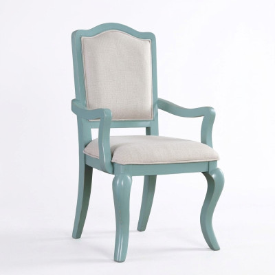 Silla de diseño de casa de campo de lujo con respaldo acolchado para salón de estar y comedor.