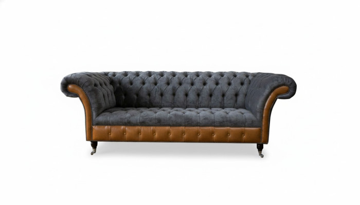 Sofá Chesterfield de tela gris de 3 plazas en tela gris.
