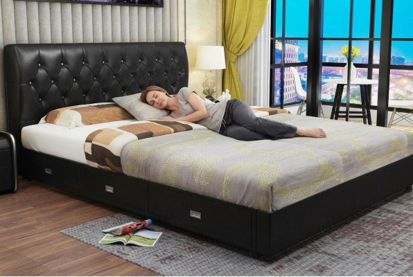 Chesterfield cama de diseñador Dormitorio Textil Cuero Tapizado Italiano