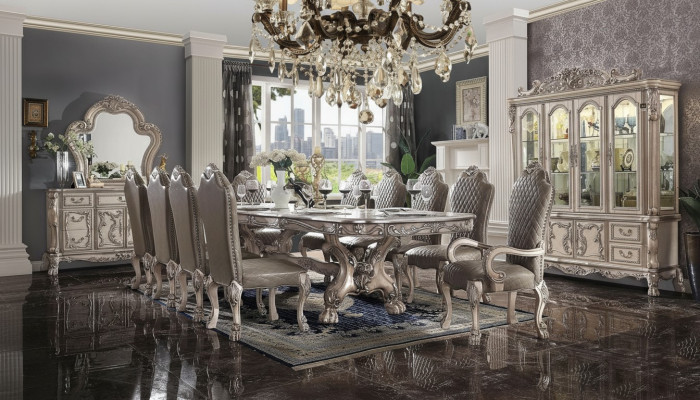 Comedor completo, mesa, aparador, conjunto de 10 sillas, vitrina, estilo barroco de 14 piezas.