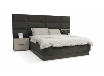Juego de dormitorio de lujo. Cama de diseñador con 2 mesitas de noche de madera. Completamente nuevo, 3 piezas.