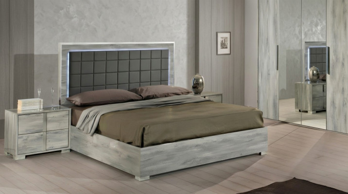 Juego de dormitorio cama mesita lujo madera tapizada camas mesitas nuevo 3 piezas.