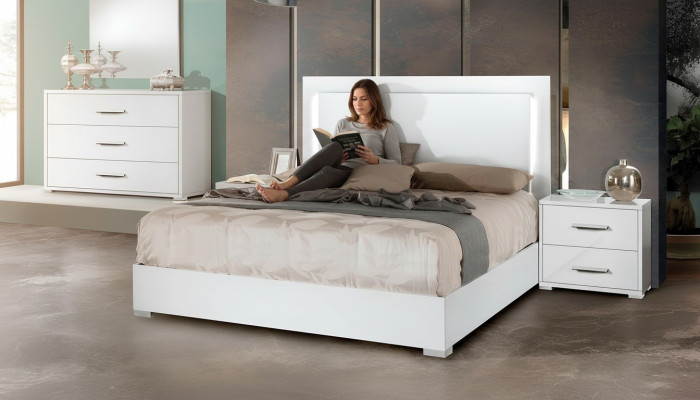 Cama de lujo para dormitorio con estructura tapizada diseño lujo cama matrimonial hotel blanco