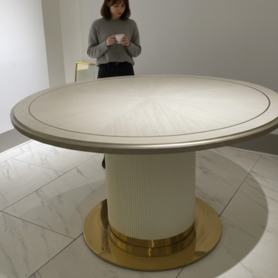Mesa de comedor redonda Muebles de lujo Mobiliario Mesas redondas Mesa de comedor Italia Nueva
