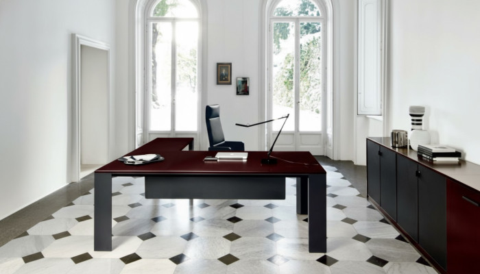 Escritorio de diseño Mobiliario italiano Mesa de computadora Frezza